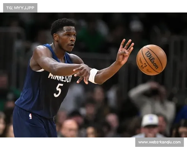 爱德华兹警告Shams:若得知我被交易,第一时间以我为中心告知我 爱德华兹警告Shams:若得知我被交易,第一时间以我为中心告知我