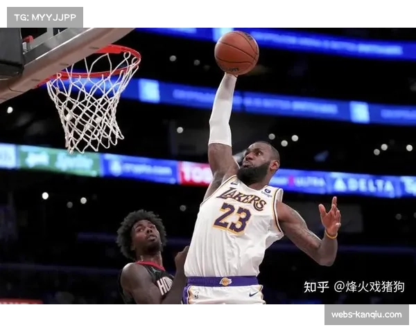 湖人进攻体系随着詹姆斯回归更加完善 老将组织能力依然出色