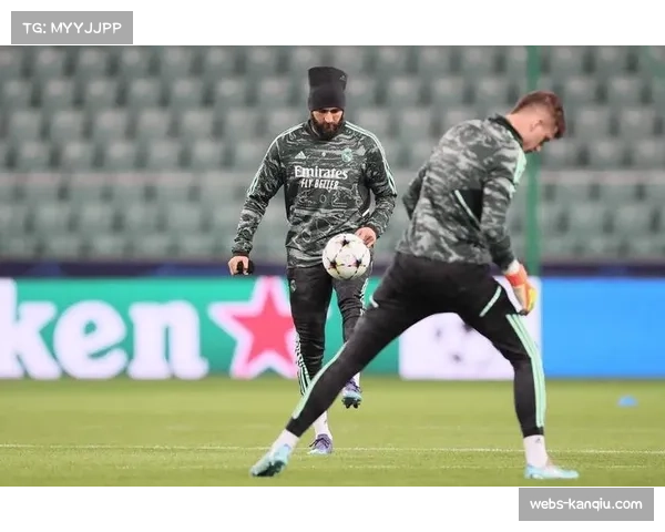 斯特拉斯堡攻防转换速度极快 依托主场氛围主动施压成战术特色